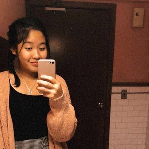 Meet your Posher, Vivian